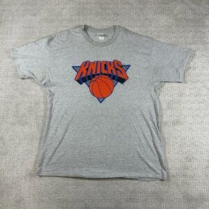 Vintage New York Knicks Champion T-shirt